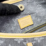 Louis Vuitton CarryAll MM M13289 Gray